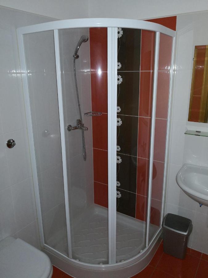 Gostilna Pri Dragici, Gostilna S Prenocisci, D.O.O. Hotel Sezana Exterior photo